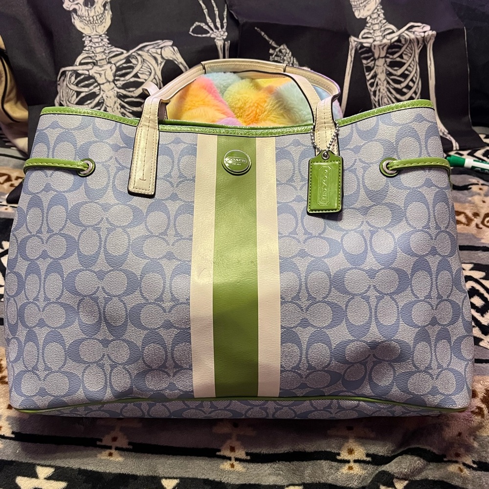 Coach EUC Legacy Signature Stripe CarryAll Tote X- Large